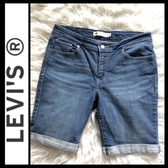 Levi’s Rolled Cuff Denim Bermuda Shorts - Picture 3 of 6